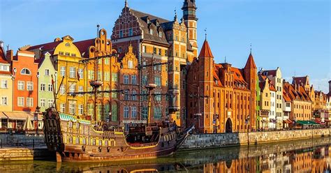 poland vacation packages including airfare
